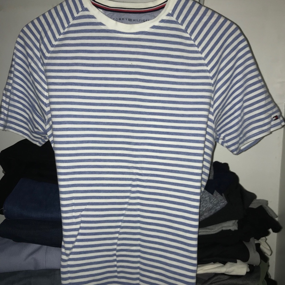 TOMMY HILFIGER TEE